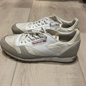 Reebok size 10.5 shoes